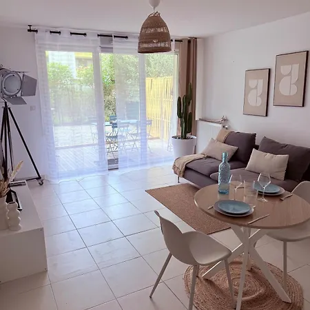 O Bistrot, , Jardin Et Parking Apartment *